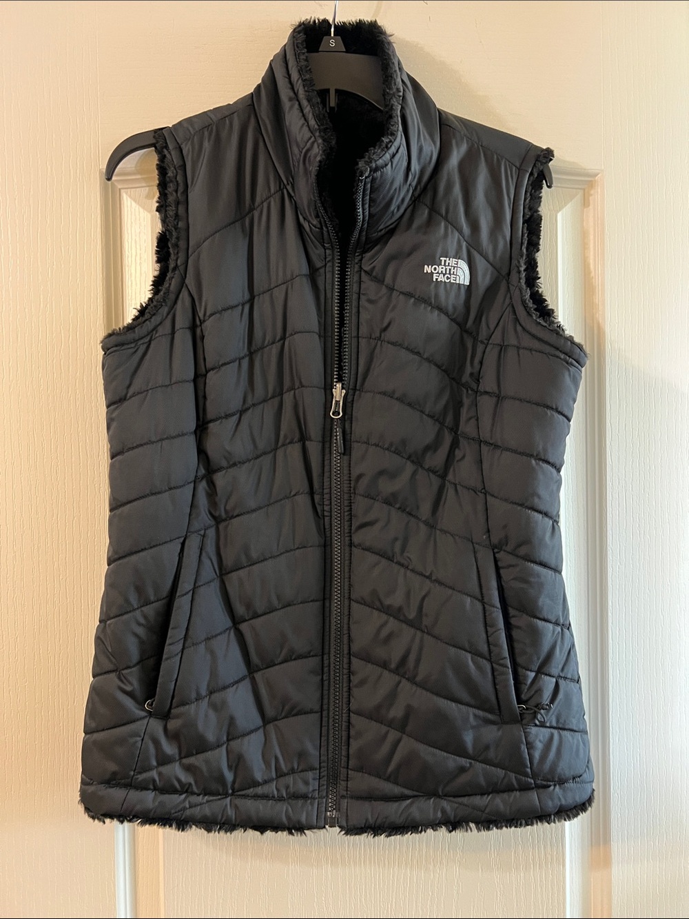 The North Face Women’s Black Quilted Fleece-Trim Vest-Reversible